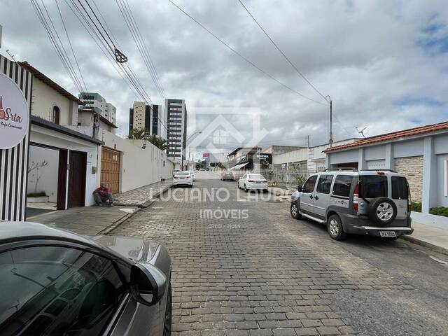 Casa para Venda em Vitória da Conquista - 5